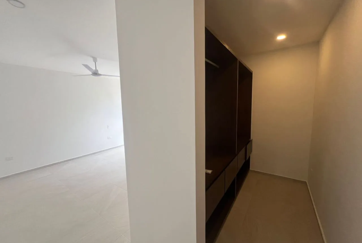 Casa 3 Recamaras en Renta en Senderos Norte Playa del Carmen | Sin Muebles