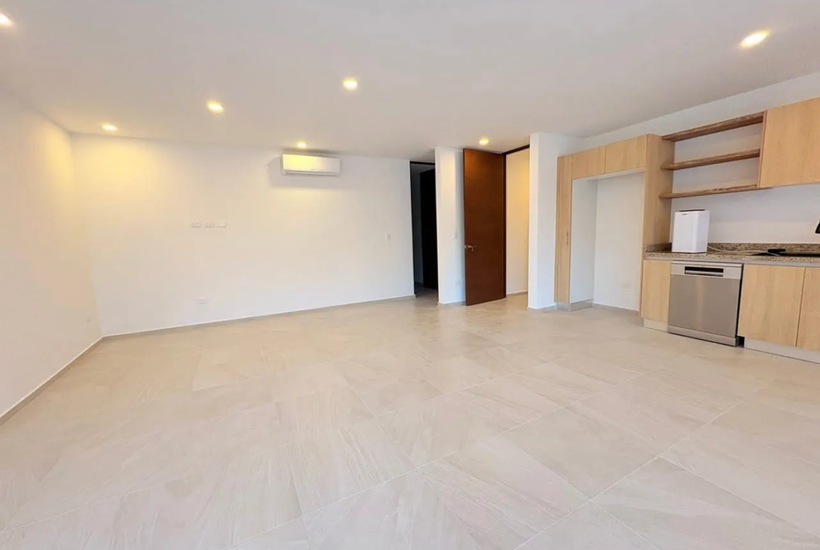 Casa 3 Recamaras en Renta en Senderos Norte Playa del Carmen | Sin Muebles