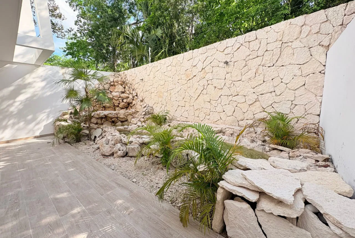 Casa 3 Recamaras en Renta en Senderos Norte Playa del Carmen | Sin Muebles