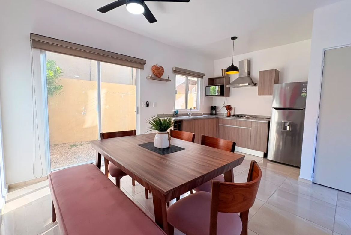 Casa de 2 Recámaras en Renta en Jardines de Ciudad Mayakoba | Privada Tayrona 2