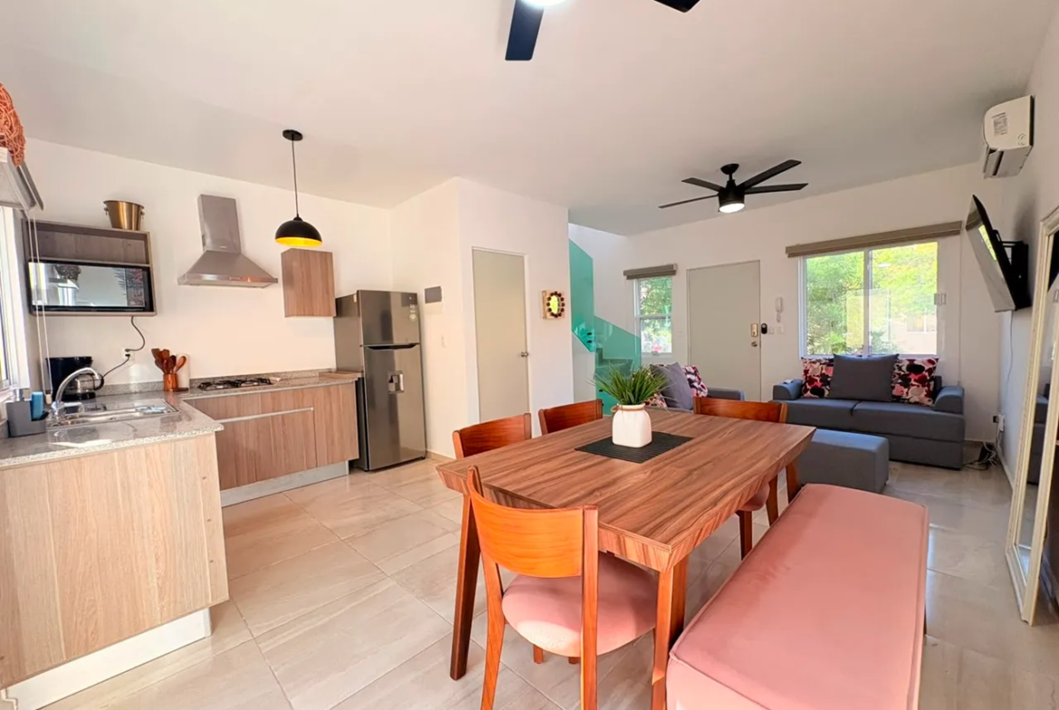 Casa de 2 Recámaras en Renta en Jardines de Ciudad Mayakoba | Privada Tayrona 2